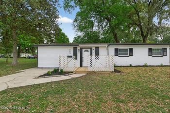 609 Wren Rd, Jacksonville, FL 32216