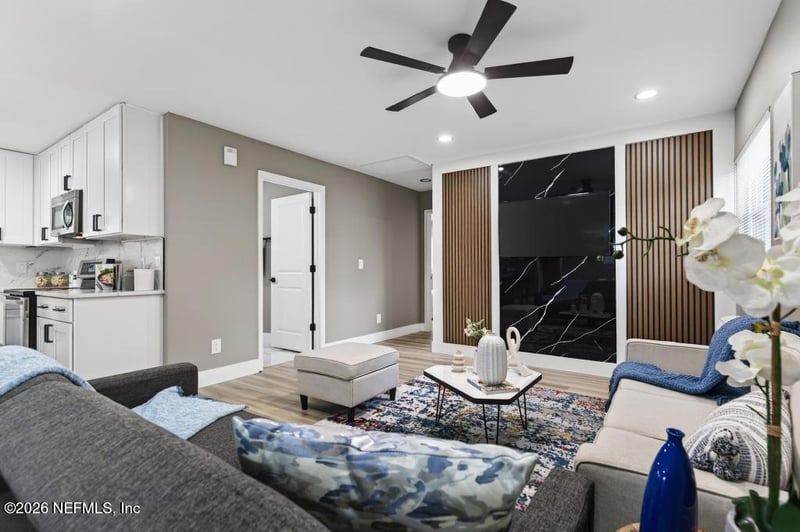 609 Wren Rd, Jacksonville, FL 32216