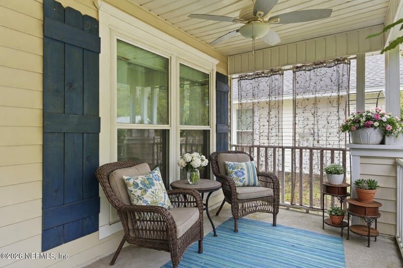 616 Paradise Ct, Atlantic Beach, FL 32233