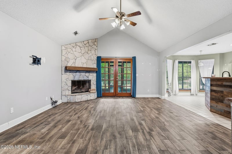 7891 Red Top Rd, Macclenny, FL 32063