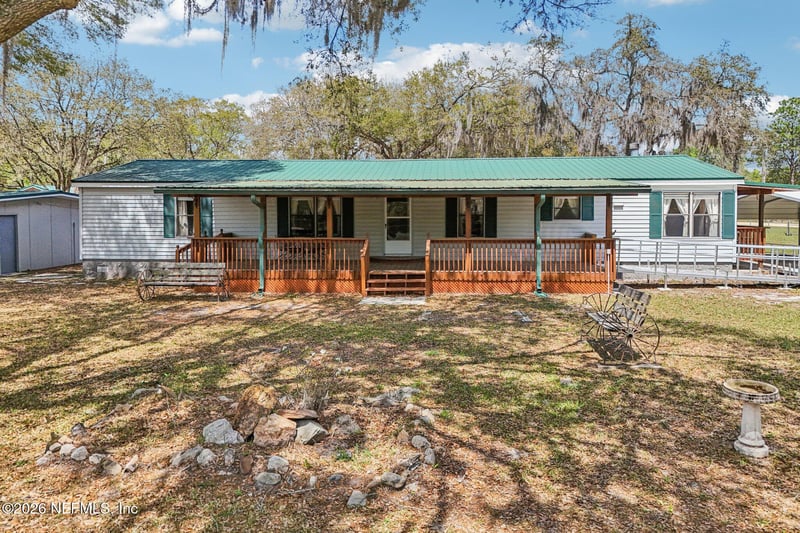 128 Sesame St, Middleburg, FL 32068