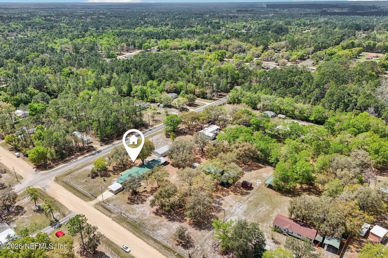 128 Sesame St, Middleburg, FL 32068