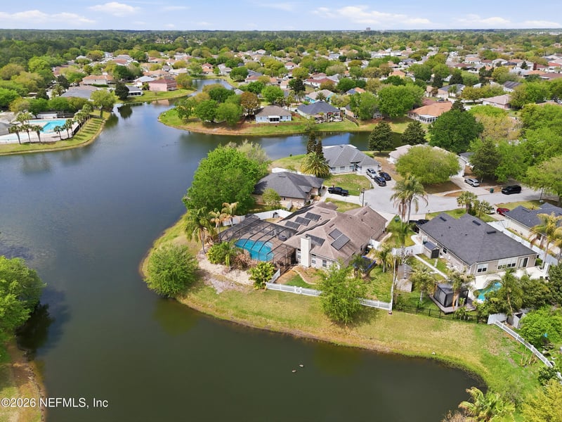 2143 Willesdon Dr, Jacksonville, FL 32246