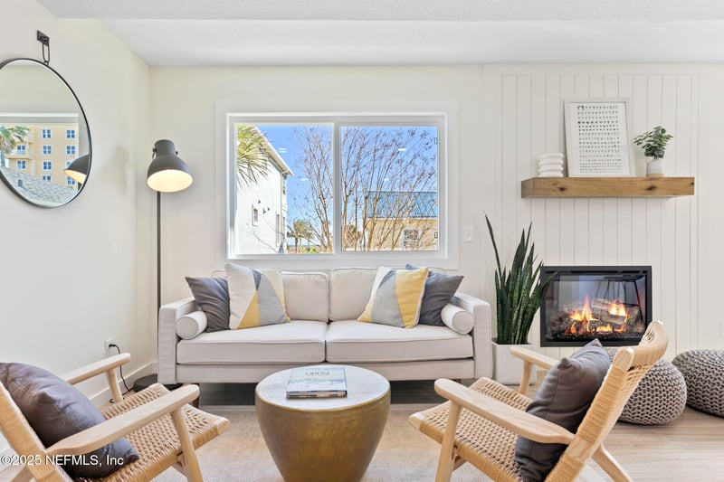 115 15th Ave #B, Jacksonville Beach, FL 32250