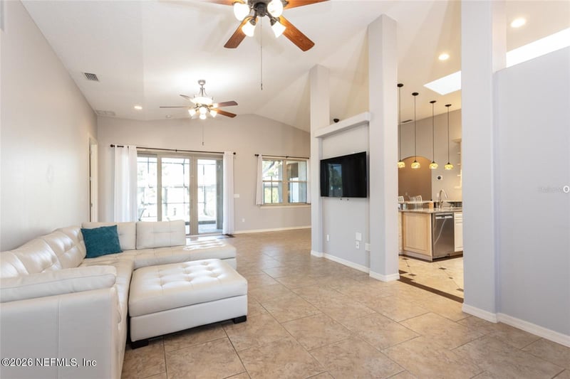 608 Shearwood Dr, Flagler Beach, FL 32136