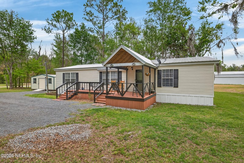 2858 233rd St, Lawtey, FL 32058