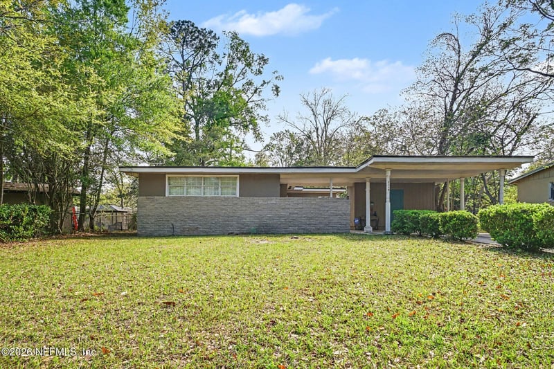 2115 Patou Dr, Jacksonville, FL 32210