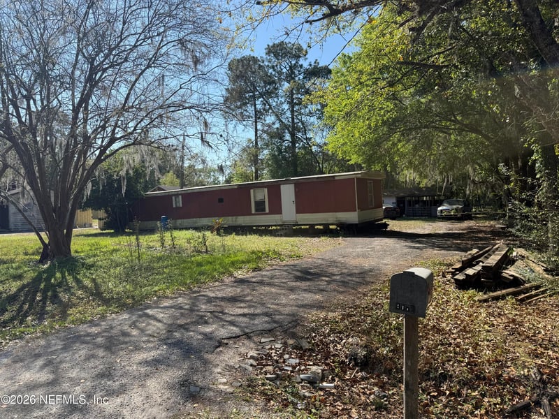 9066 Doris Ln, Jacksonville, FL 32220