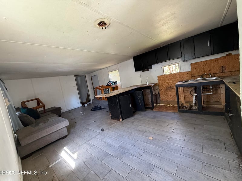 9066 Doris Ln, Jacksonville, FL 32220