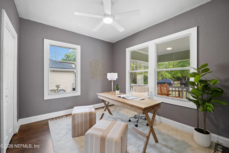 560 Comet St, Jacksonville, FL 32205