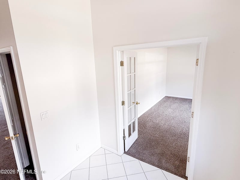 6112 Winding Bridge Dr, Jacksonville, FL 32277