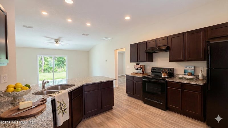 5259 Bedford Rd, Jacksonville, FL 32207