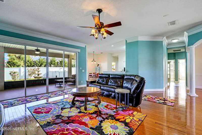 3104 Canoe Ct, St Johns, FL 32259