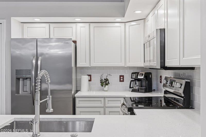 1132 Creeks Ridge Rd, Jacksonville, FL 32225