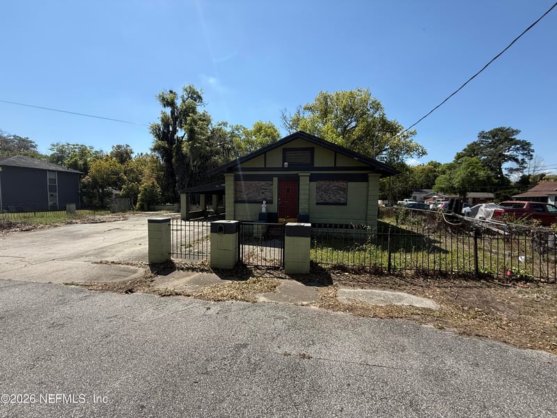 2576 Lewis St, Jacksonville, FL 32204