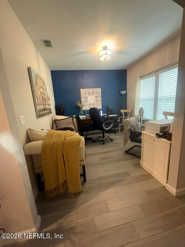 9723 Cilantro Dr, Jacksonville, FL 32219