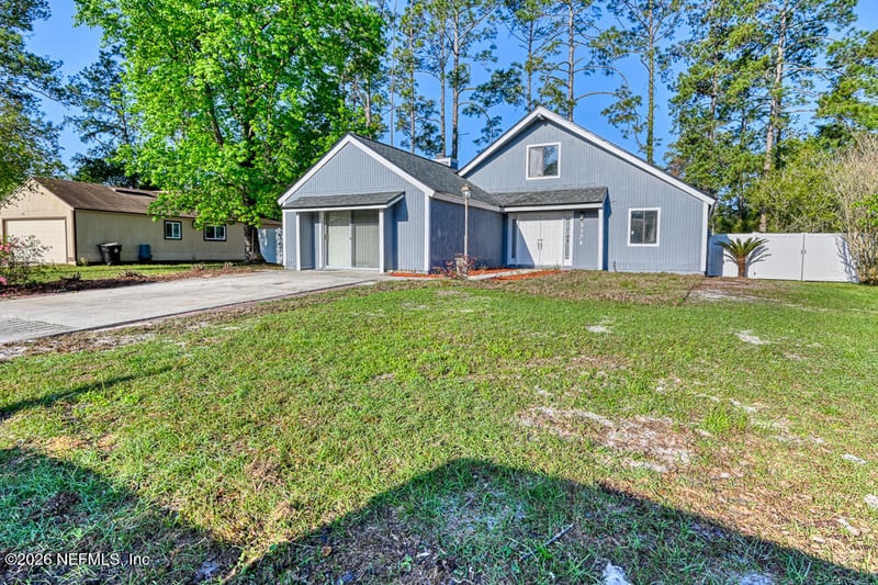 3174 Vine St, Orange Park, FL 32065