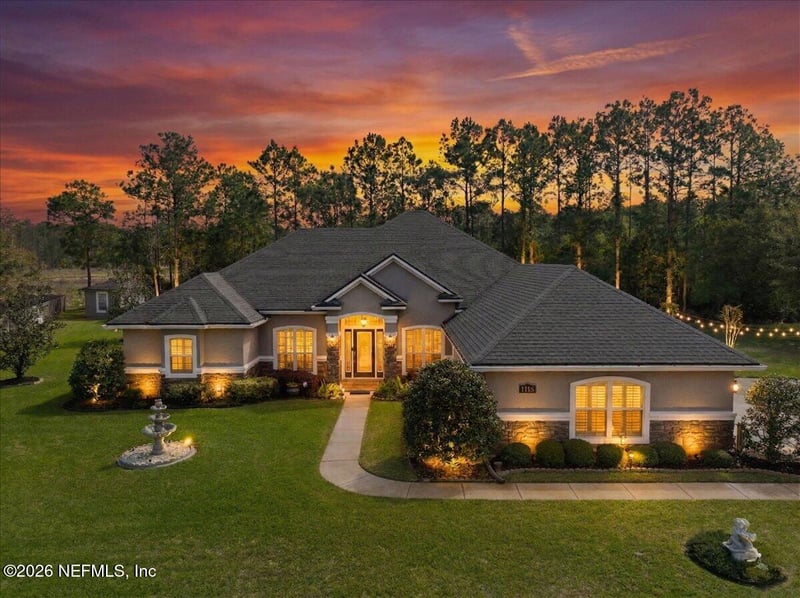 1112 Hawk Watch Cir, St Augustine, FL 32092