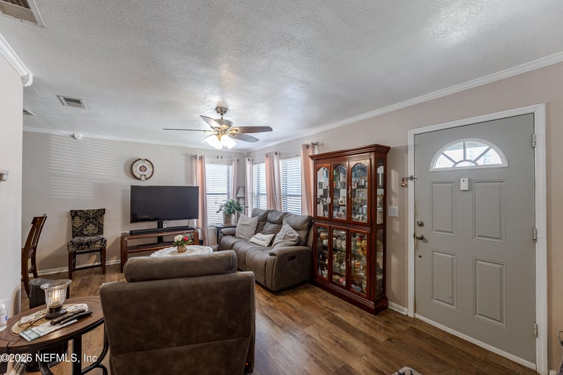 6514 Ector Pl, Jacksonville, FL 32211