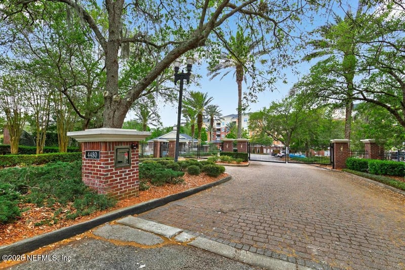 4480 Deerwood Lake Pw #431, Jacksonville, FL 32216