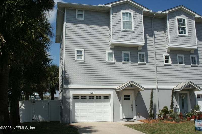 107 17th Ave #B, Jacksonville Beach, FL 32250