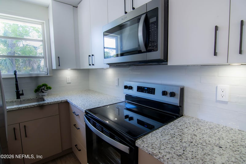 2633 Rentz Rd, Jacksonville, FL 32211