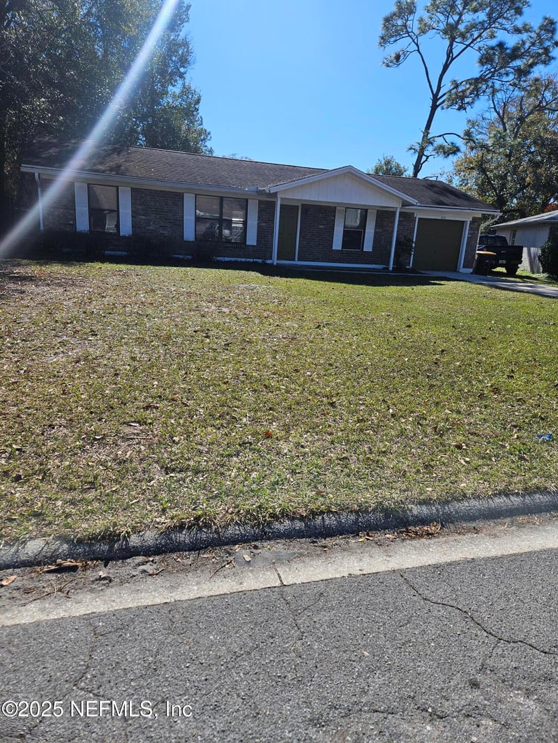 8256 Justin Rd, Jacksonville, FL 32210