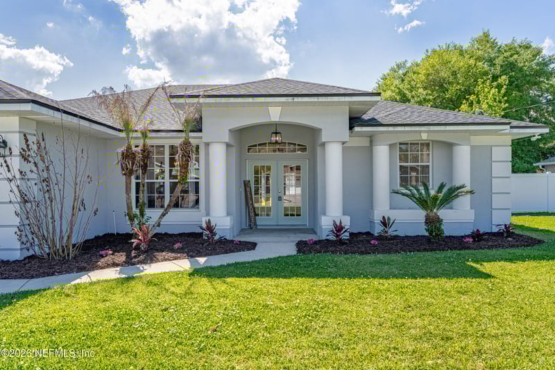 31 Diamond Dr, Palm Coast, FL 32164