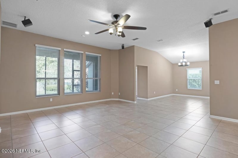 2827 Woodbridge Crossing Ct, Green Cove Springs, FL 32043