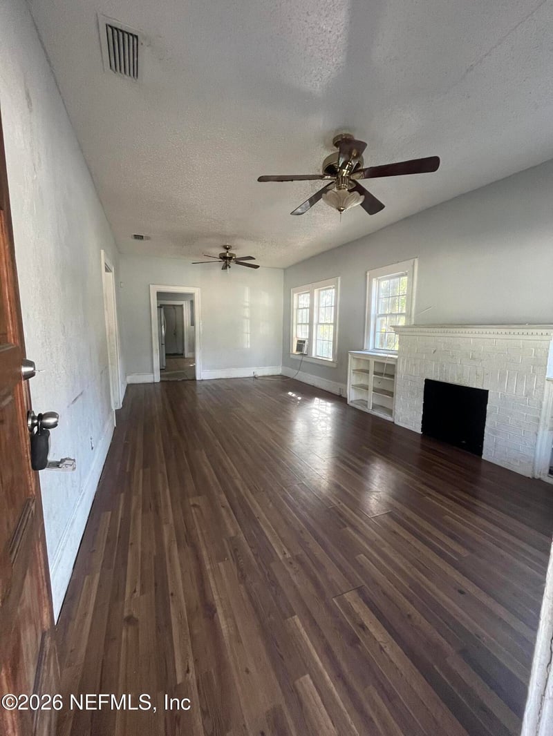 652 Fern St, Jacksonville, FL 32206