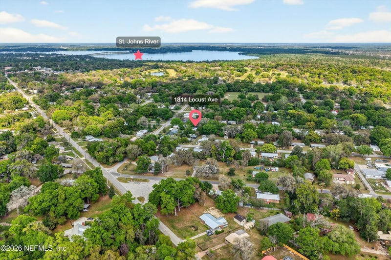 1814 Locust Ave, Palatka, FL 32177