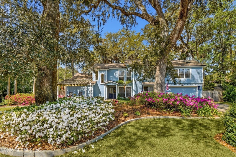 1810 Selva Grande Dr, Atlantic Beach, FL 32233