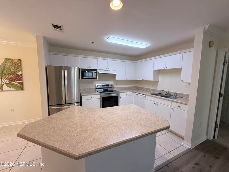 3591 Kernan Blvd #607, Jacksonville, FL 32224