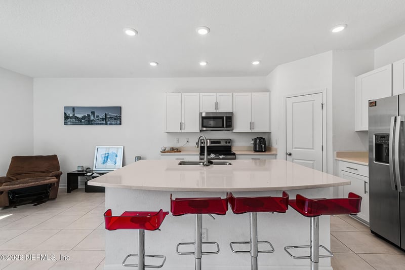 336 Annies Pl, Jacksonville, FL 32218