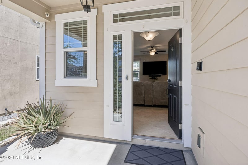 7100 Crispin Cove Dr, Jacksonville, FL 32258