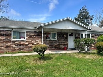 222 7th St, Jacksonville Beach, FL 32250