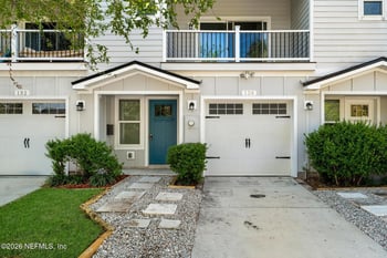 128 10th St, Jacksonville Beach, FL 32250