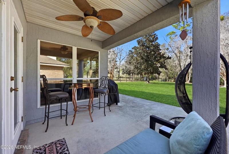 1264 Ribbon Rd, St Johns, FL 32259