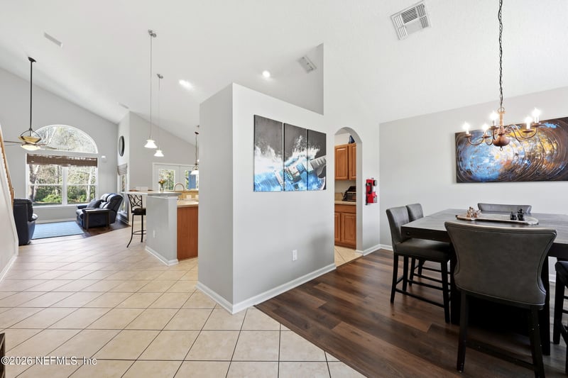 1264 Ribbon Rd, St Johns, FL 32259