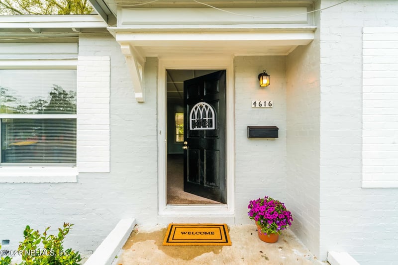 4616 Timuquana Rd, Jacksonville, FL 32210