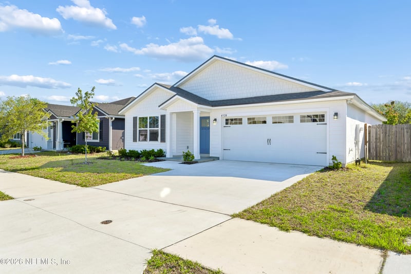 4139 Suncoast Crossing Ln, Jacksonville, FL 32210