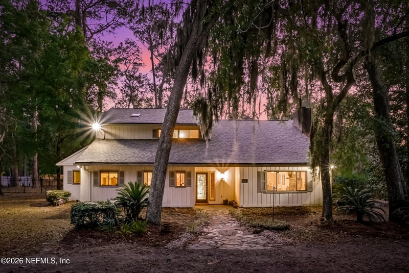 12852 Longview Dr, Jacksonville, FL 32223