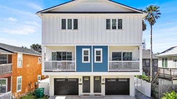 1306 1st St, Jacksonville Beach, FL 32250