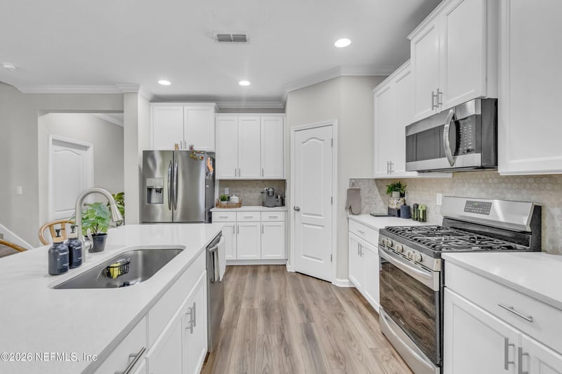 39 Balmoral Castle Dr, St Johns, FL 32259