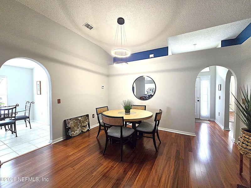 11109 Peerless Ln, Jacksonville, FL 32246