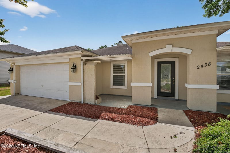 2438 Tyson Lake Dr, Jacksonville, FL 32221