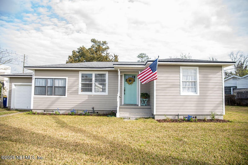 217 Bon Air Dr, Jacksonville, FL 32218