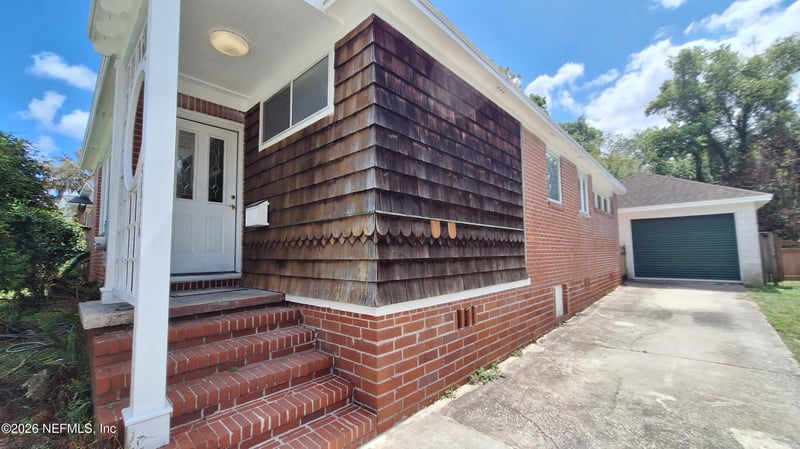 5816 Bartram Cir, Jacksonville, FL 32207