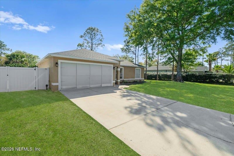 17 Wheatfield Dr, Palm Coast, FL 32164