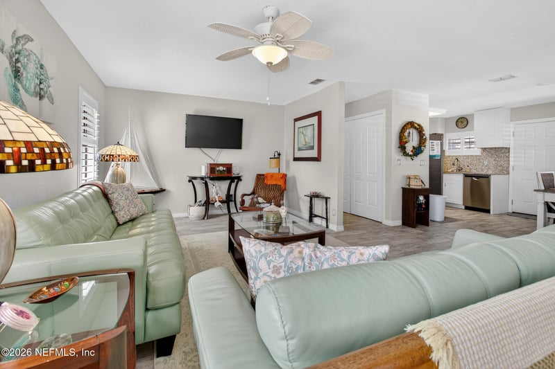 105 Central Ave, Crescent City, FL 32112